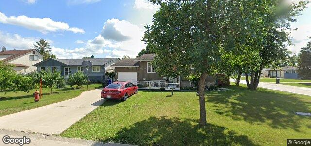 18 Collingham Bay（加拿大曼尼托巴省温尼伯市）房屋照片