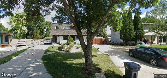 35 Harwood Crescent（加拿大曼尼托巴省温尼伯市）房屋照片