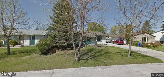 38 Fitzgerald Crescent（加拿大曼尼托巴省温尼伯市）房屋照片