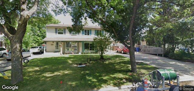 47 Harwood Crescent（加拿大曼尼托巴省温尼伯市）房屋照片
