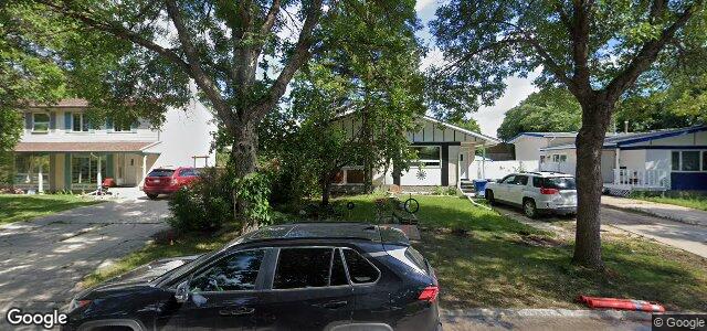 51 Harwood Crescent（加拿大曼尼托巴省温尼伯市）房屋照片