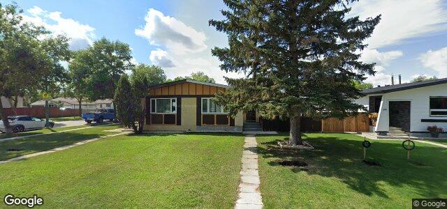 Photo of 68 Harwood Crescent in Winnipeg, Manitoba