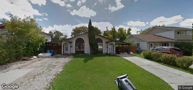 90 Bergman Crescent（加拿大曼尼托巴省温尼伯市）房屋照片