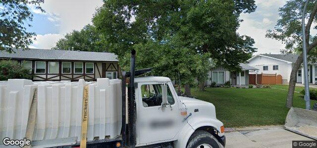 92 Harwood Crescent（加拿大曼尼托巴省温尼伯市）房屋照片