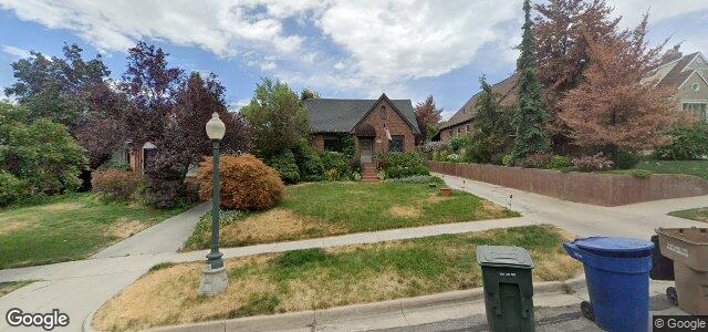 1335 Logan Avenue（加拿大曼尼托巴省温尼伯市）房屋照片