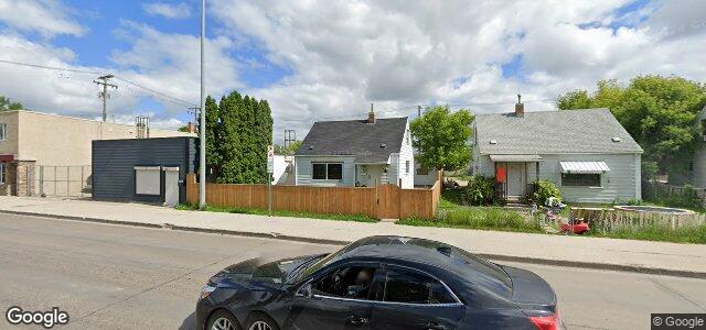 Photo of 1427 Logan Avenue in Winnipeg, Manitoba