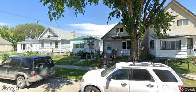 Photo of 1485 Ross Avenue W in Winnipeg, Manitoba