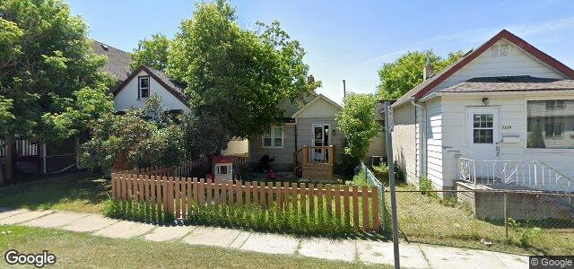 1572 Ross Avenue W（加拿大曼尼托巴省温尼伯市）房屋照片