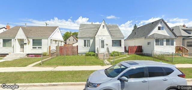 Photo of 1643 Pacific Avenue W in Winnipeg, Manitoba