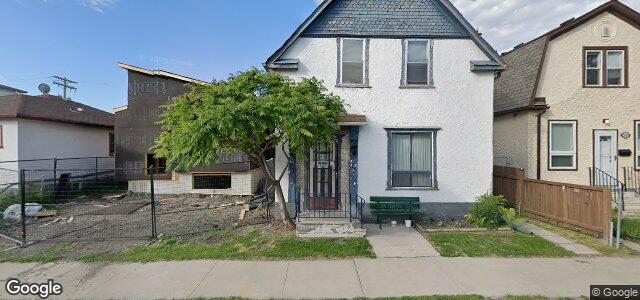 Larawan ng 2218 Gallagher Avenue sa Winnipeg, Manitoba