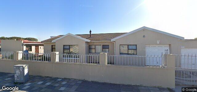 10 Dickens Drive（加拿大曼尼托巴省温尼伯市）房屋照片