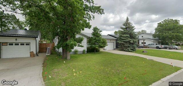 11 Shakespeare Bay（加拿大曼尼托巴省温尼伯市）房屋照片