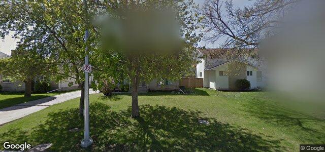 122 Columbus Crescent（加拿大曼尼托巴省温尼伯市）房屋照片