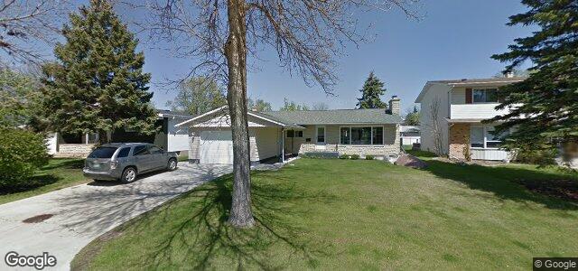 15 Robert Service Bay（加拿大曼尼托巴省温尼伯市）房屋照片