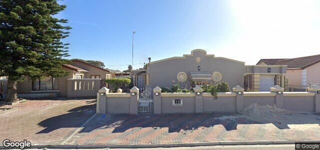 16 Dickens Drive（加拿大曼尼托巴省温尼伯市）房屋照片