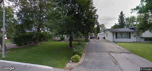 212 Allard Avenue（加拿大曼尼托巴省温尼伯市）房屋照片