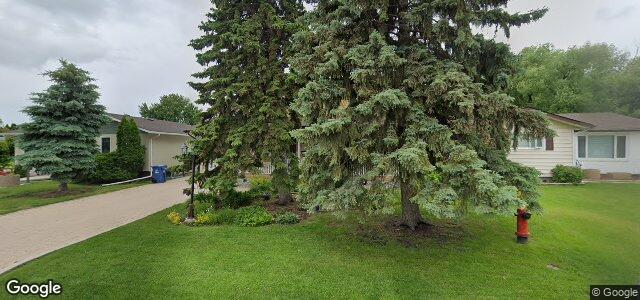 222 Whitegates Crescent（加拿大曼尼托巴省温尼伯市）房屋照片