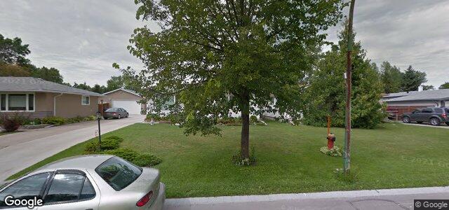 225 Allard Avenue（加拿大曼尼托巴省温尼伯市）房屋照片