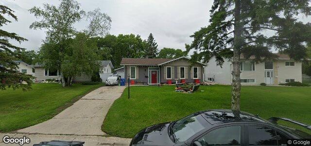 23 Cora Avenue（加拿大曼尼托巴省温尼伯市）房屋照片