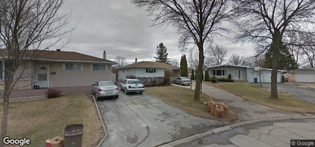 23 Pontiac Bay（加拿大曼尼托巴省温尼伯市）房屋照片