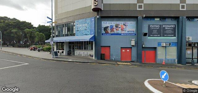 24 Davis Crescent（加拿大曼尼托巴省温尼伯市）房屋照片