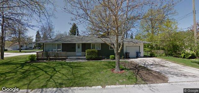 24 Erlandson Drive（加拿大曼尼托巴省温尼伯市）房屋照片