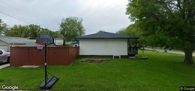 24 Galinee Bay（加拿大曼尼托巴省温尼伯市）房屋照片