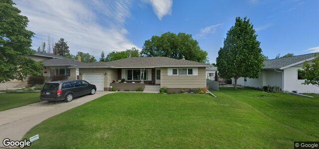 Larawan ng 25 Columbus Crescent sa Winnipeg, Manitoba