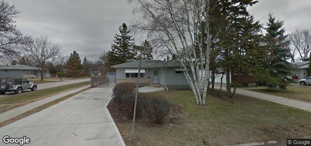 3 Pontiac Bay（加拿大曼尼托巴省温尼伯市）房屋照片