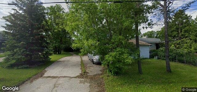 3326 Assiniboine Avenue（加拿大曼尼托巴省溫尼伯市）房屋照片