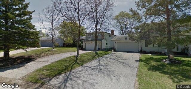 39 Haliburton Bay（加拿大曼尼托巴省温尼伯市）房屋照片