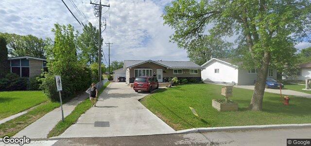 39 Jolliett Crescent（加拿大曼尼托巴省温尼伯市）房屋照片