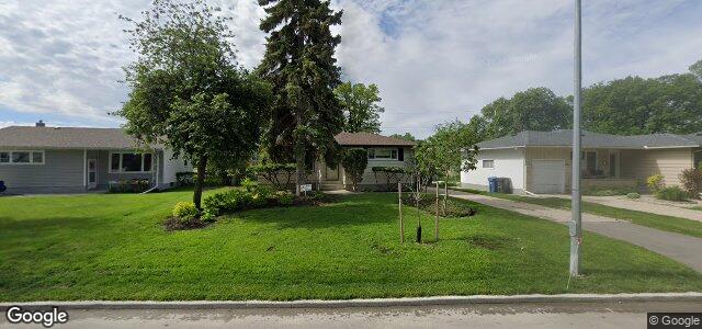 43 Jolliett Crescent（加拿大曼尼托巴省温尼伯市）房屋照片