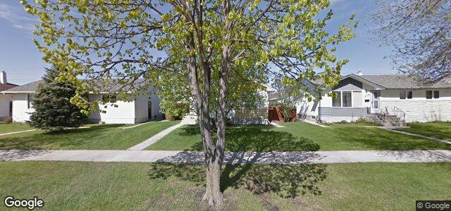 Larawan ng 512 Raquette Street sa Winnipeg, Manitoba