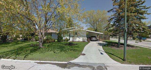 Photo of 56 Magellan Bay in Winnipeg, Manitoba