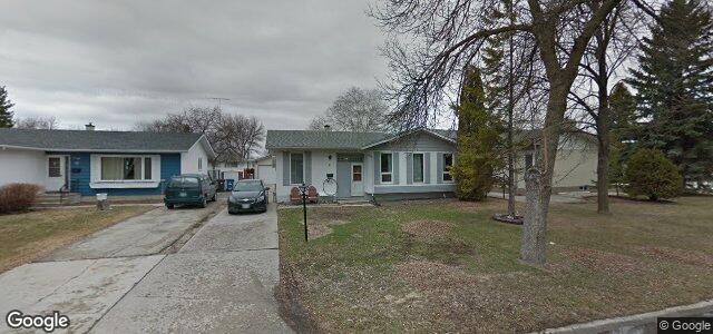 6 Pontiac Bay（加拿大曼尼托巴省温尼伯市）房屋照片