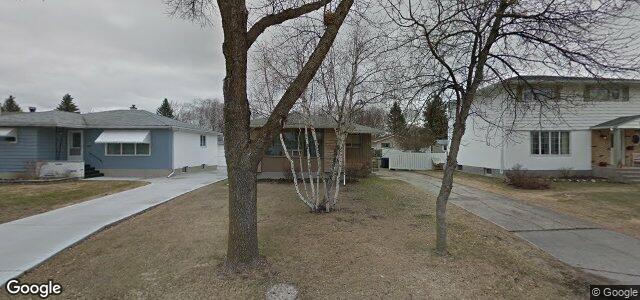 70 Pontiac Bay（加拿大曼尼托巴省温尼伯市）房屋照片