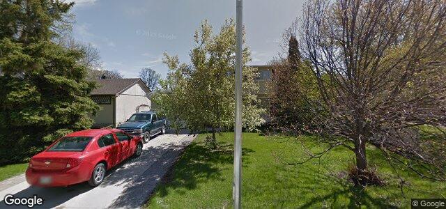 77 Addison Crescent（加拿大曼尼托巴省温尼伯市）房屋照片