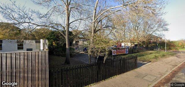 97 Holt Drive（加拿大曼尼托巴省温尼伯市）房屋照片