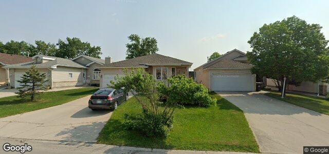 100 Marygrove Crescent（加拿大曼尼托巴省温尼伯市）房屋照片