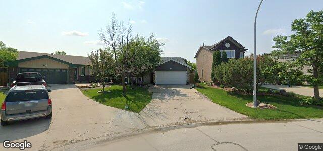 106 Burlington Way（加拿大曼尼托巴省温尼伯市）房屋照片