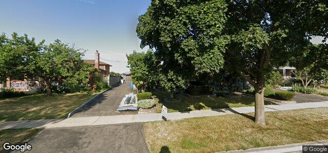 11 Roseglen Crescent（加拿大曼尼托巴省温尼伯市）房屋照片