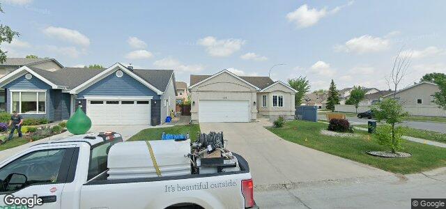 111 Portwood Road（加拿大曼尼托巴省温尼伯市）房屋照片