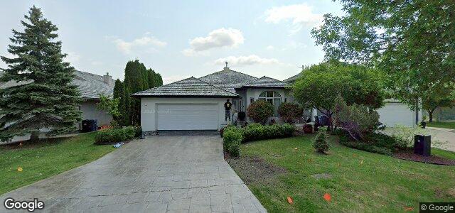 128 Vanderbilt Drive（加拿大曼尼托巴省温尼伯市）房屋照片