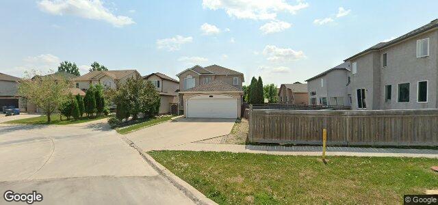 1327 Scurfield Boulevard（加拿大曼尼托巴省温尼伯市）房屋照片