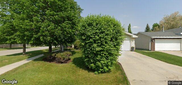 145 Burlington Way（加拿大曼尼托巴省温尼伯市）房屋照片