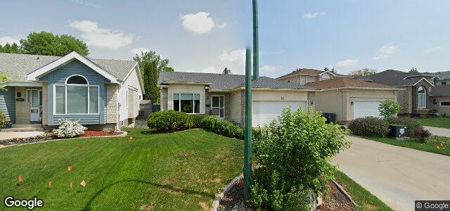 Photo of 16 Portwood Road in Winnipeg, Manitoba