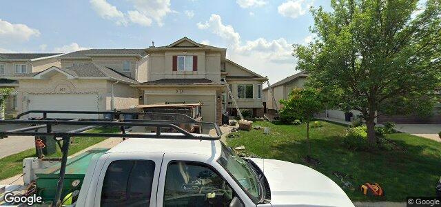 211 Fleetwood Road（加拿大曼尼托巴省温尼伯市）房屋照片