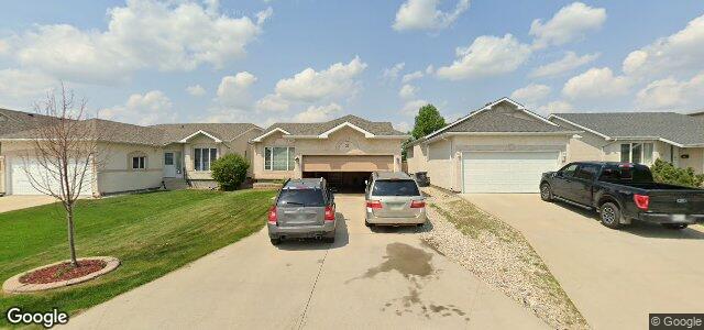Larawan ng 23 Roseglen Crescent sa Winnipeg, Manitoba