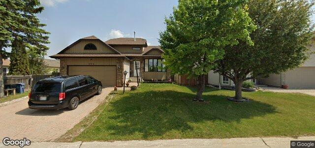 251 Scurfield Boulevard（加拿大曼尼托巴省温尼伯市）房屋照片